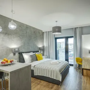 Rajska 3 By Pi Apartmanhotel